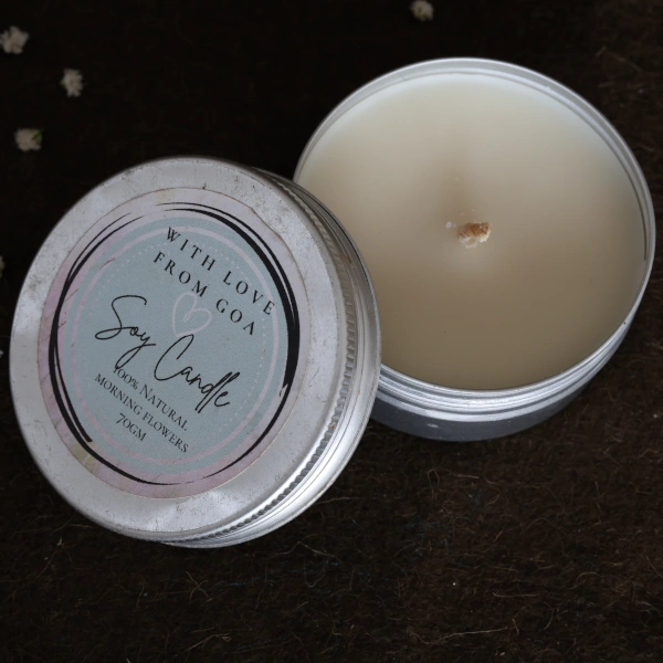 Metal travel tin candle